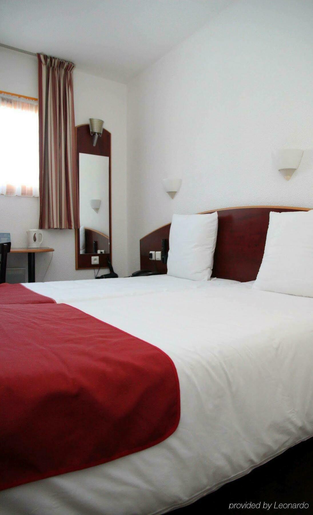 Comfort Hotel Grenoble Saint Egreve Exterior foto